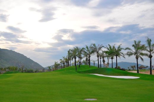 Diamond Bay Golf & Villas (